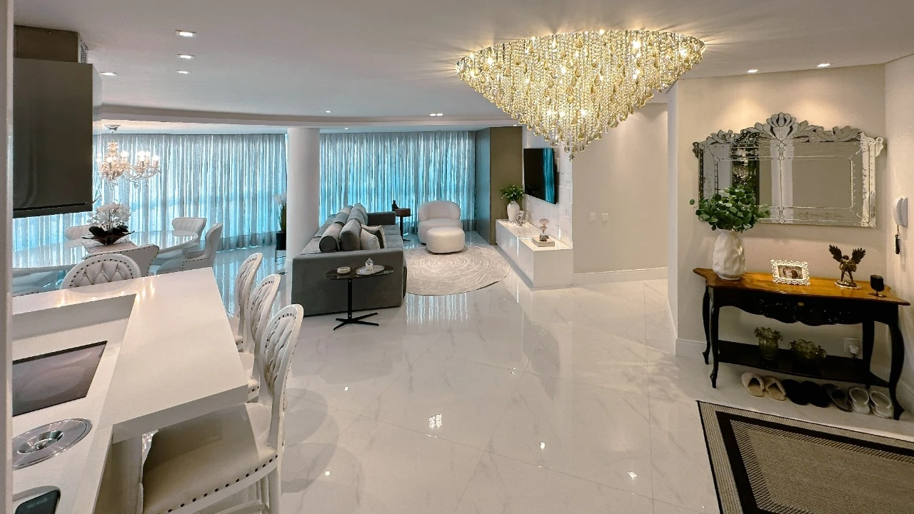 Apartamento em Pedra Branca, Palhoça. 3 quartos, 159m². Imagem 3 de 18