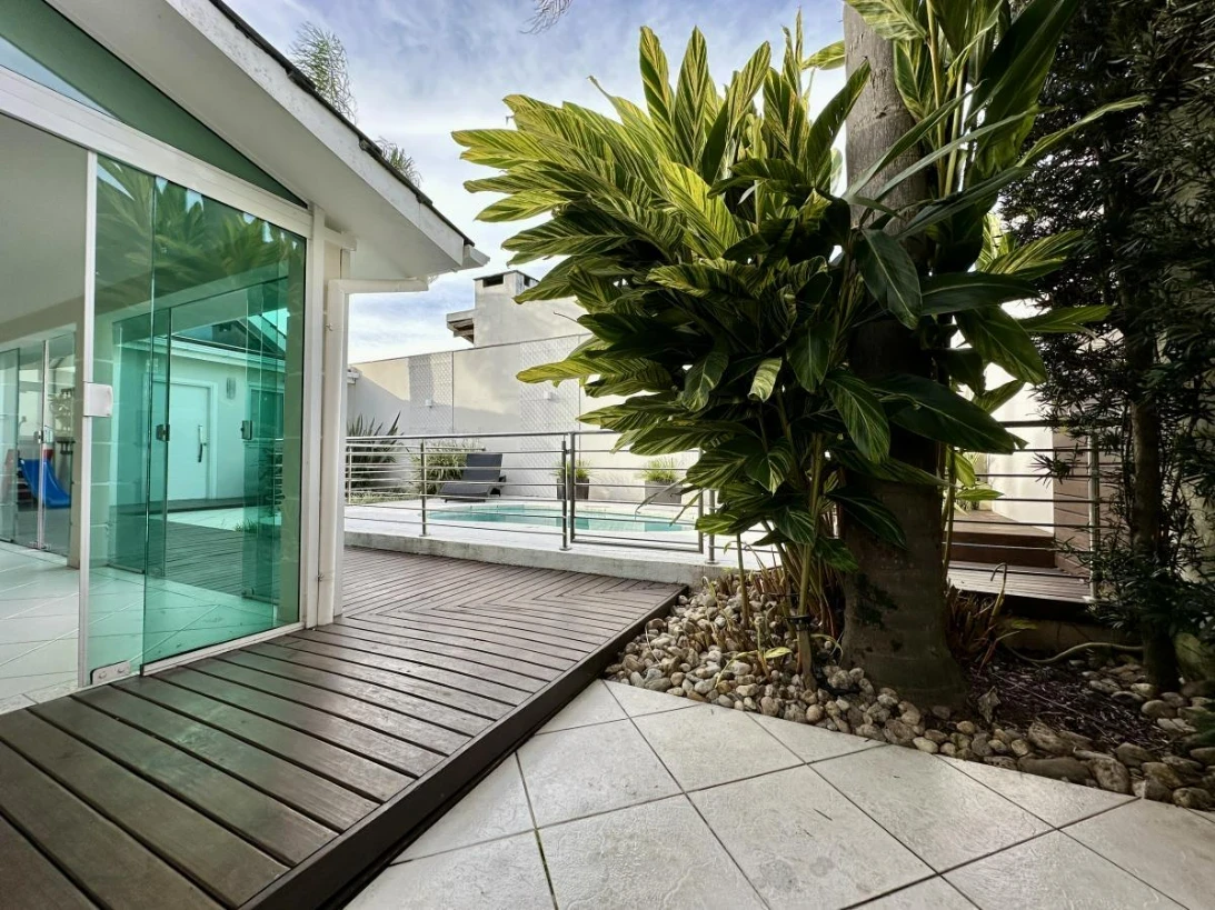 Casa em Ponte do Imaruim, Palhoça. 4 quartos, 250m². Imagem 27 de 44