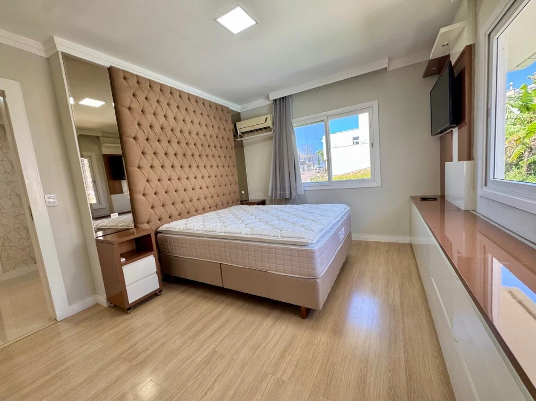 Casa em Pedra Branca, Palhoça. 3 quartos, 207m². Imagem 22 de 35