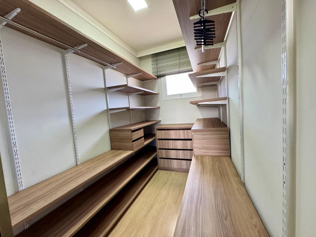 Casa em Pedra Branca, Palhoça. 3 quartos, 207m². Imagem 24 de 35
