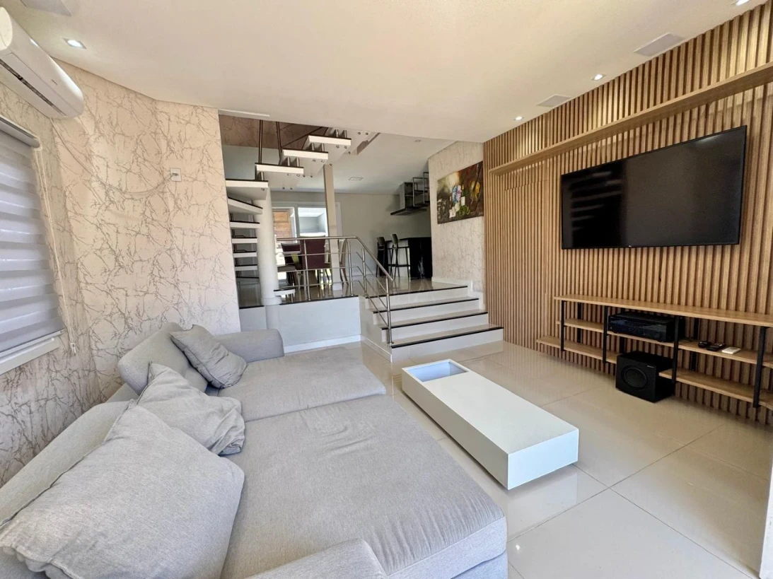 Casa em Pedra Branca, Palhoça. 3 quartos, 207m². Imagem 6 de 35
