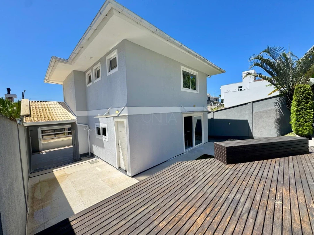 Casa em Pedra Branca, Palhoça. 3 quartos, 207m². Imagem 34 de 35