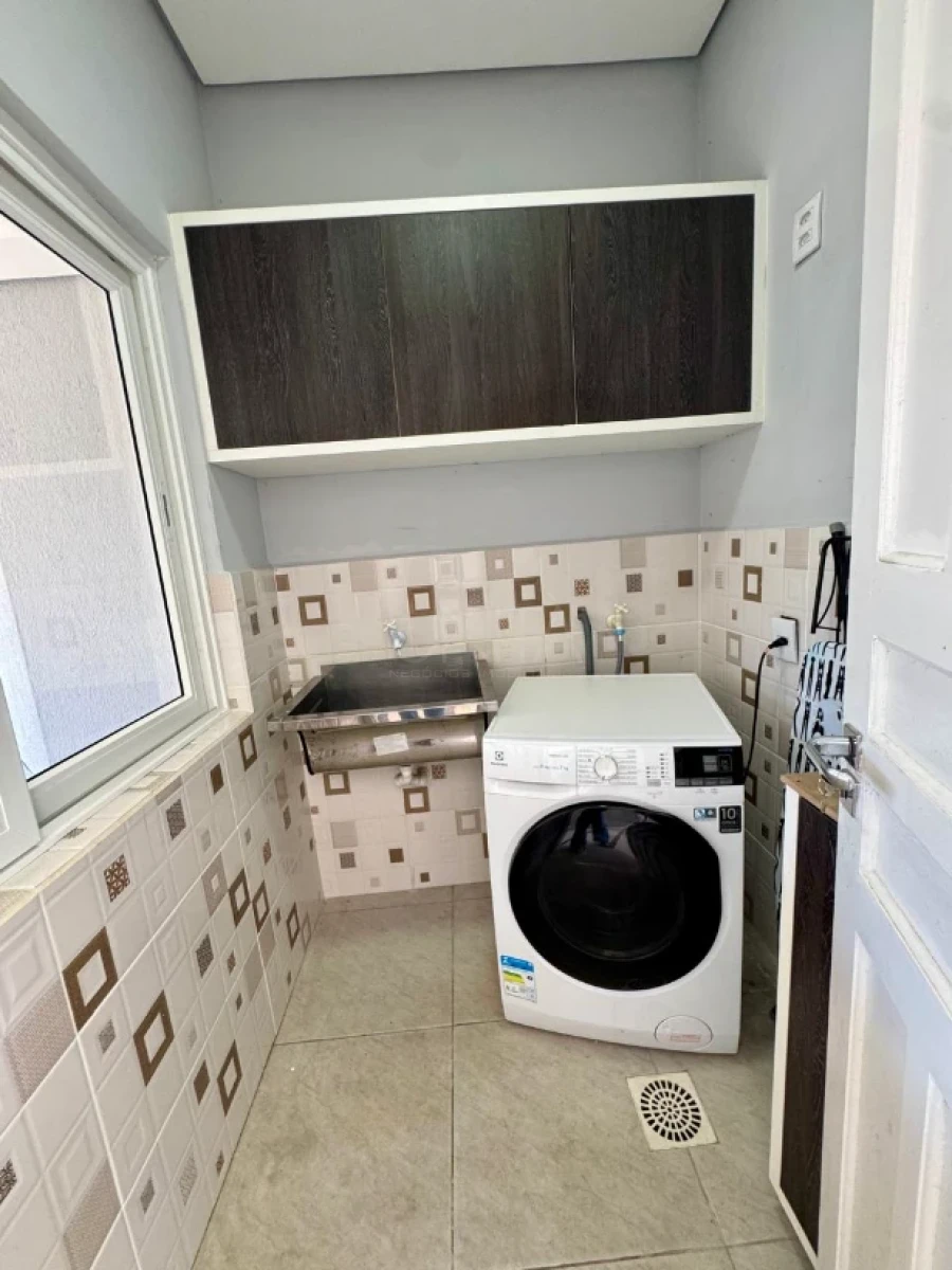 Casa em Pedra Branca, Palhoça. 3 quartos, 207m². Imagem 14 de 35