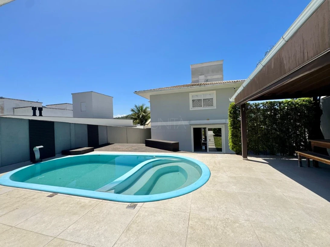 Casa em Pedra Branca, Palhoça. 3 quartos, 207m². Imagem 29 de 35