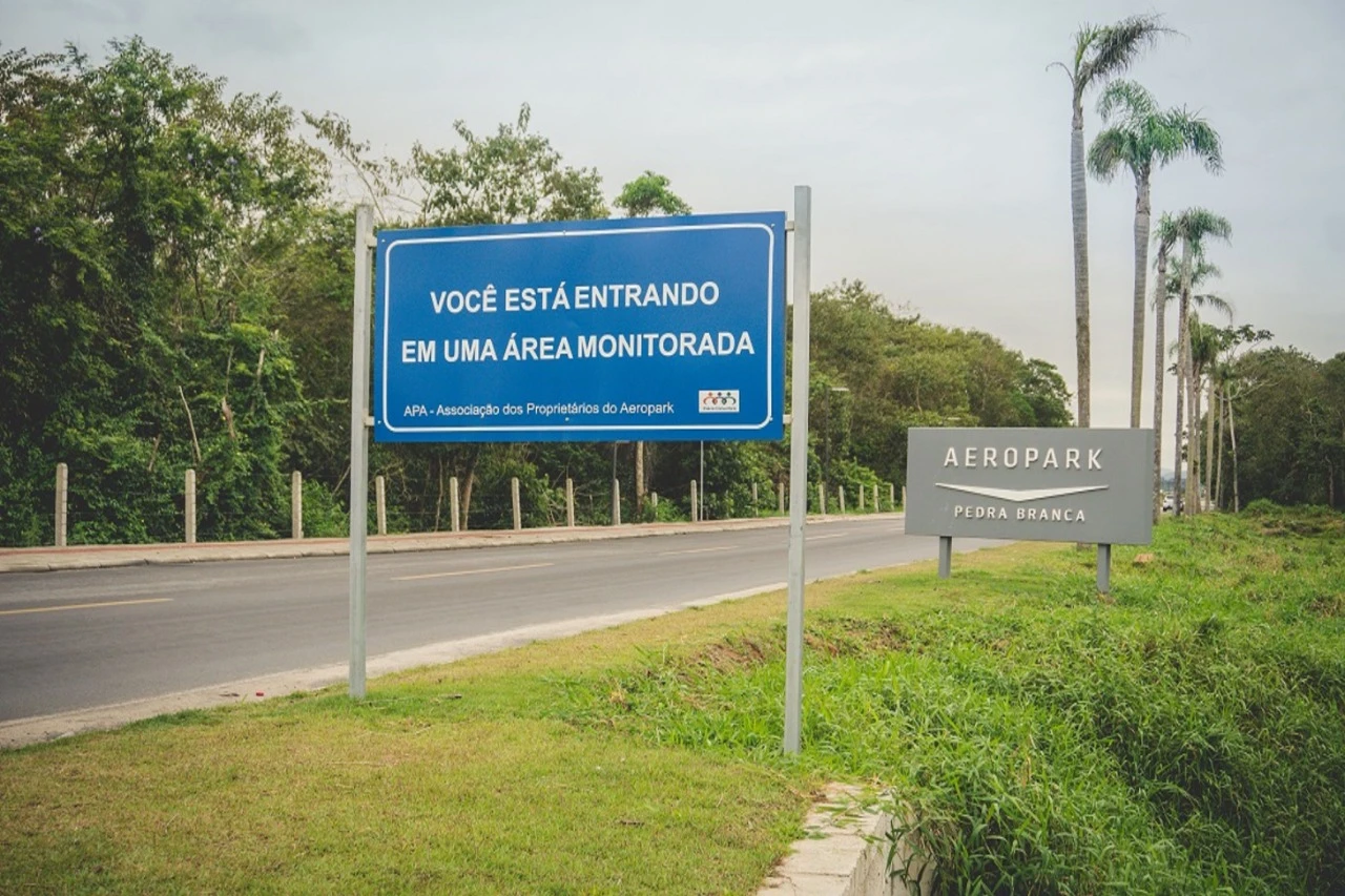 Terreno em Pedra Branca, Palhoça. 0 quartos, 0m². Imagem 5 de 9