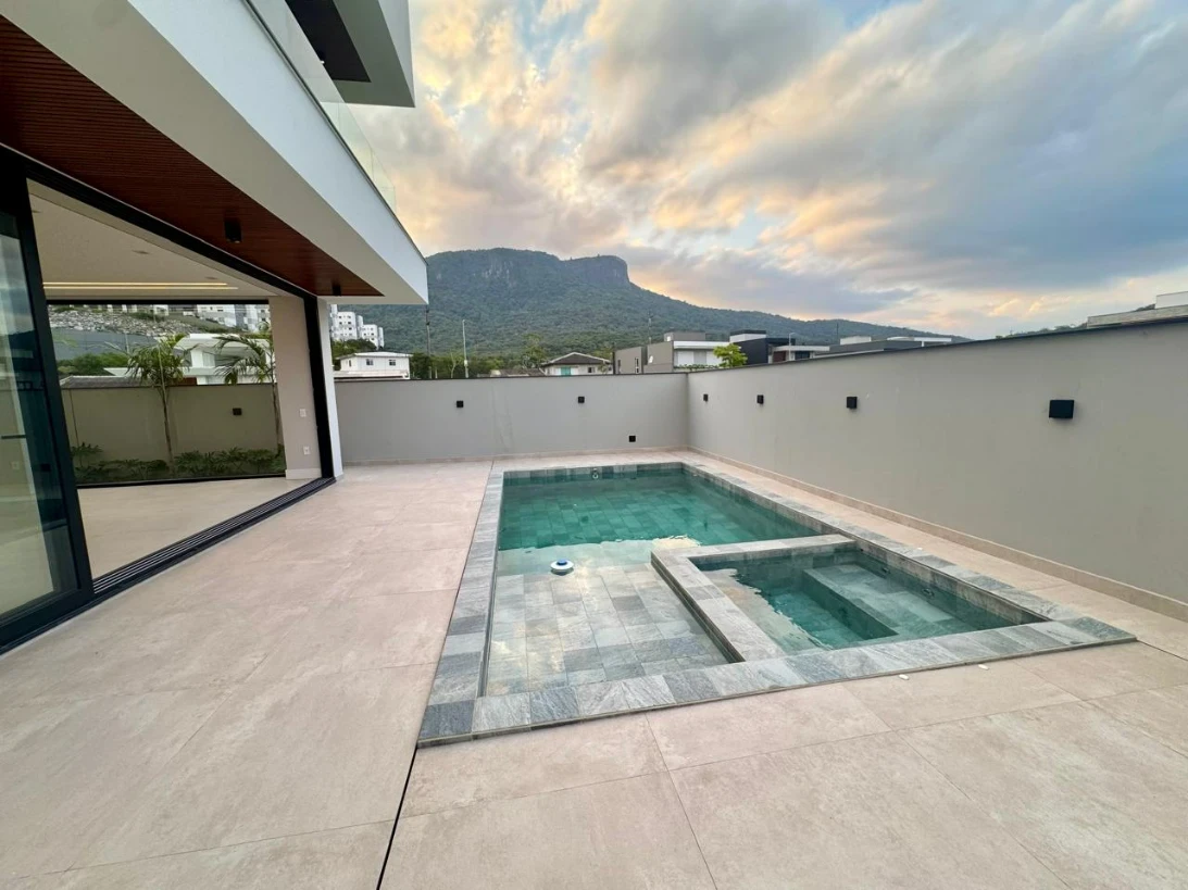 Casa em Pedra Branca, Palhoça. 3 quartos, 263m². Imagem 23 de 50