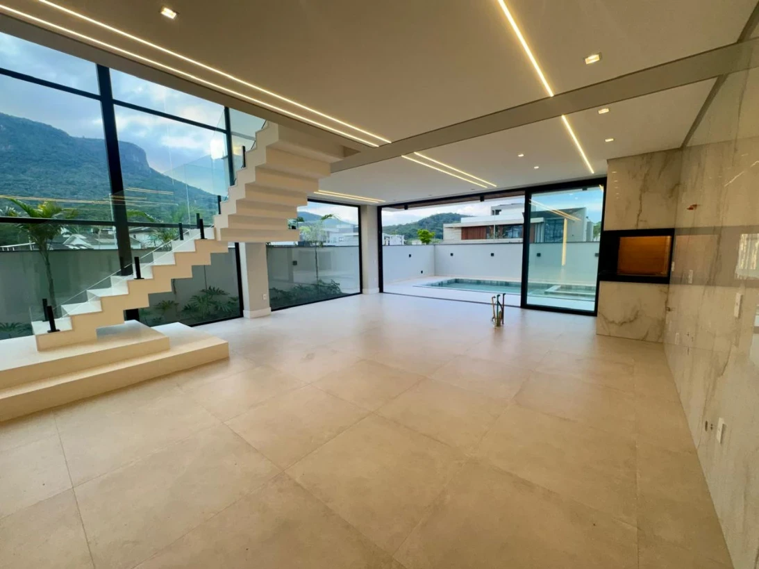 Casa em Pedra Branca, Palhoça. 3 quartos, 263m². Imagem 4 de 50