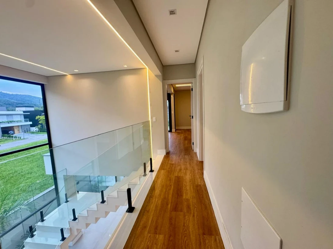 Casa em Pedra Branca, Palhoça. 3 quartos, 263m². Imagem 8 de 50