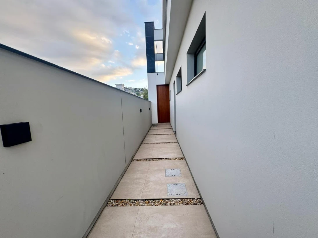 Casa em Pedra Branca, Palhoça. 3 quartos, 263m². Imagem 28 de 50