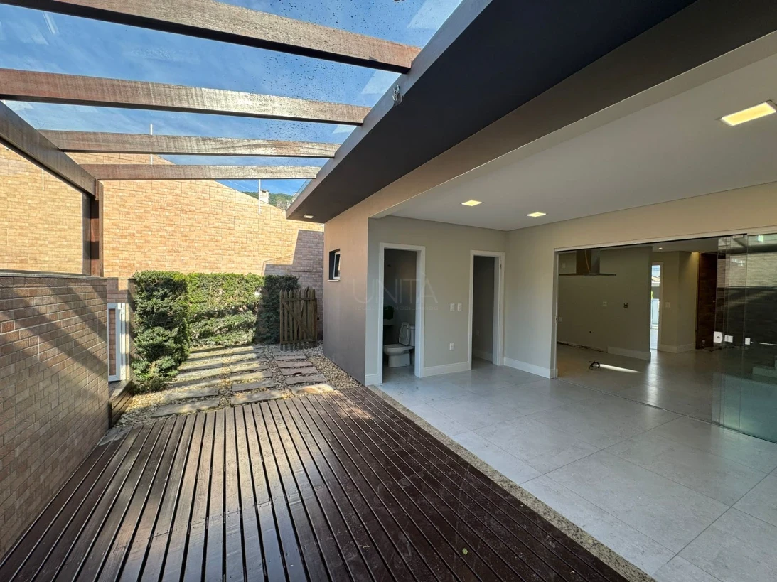 Casa em Pedra Branca, Palhoça. 3 quartos, 200m². Imagem 10 de 20