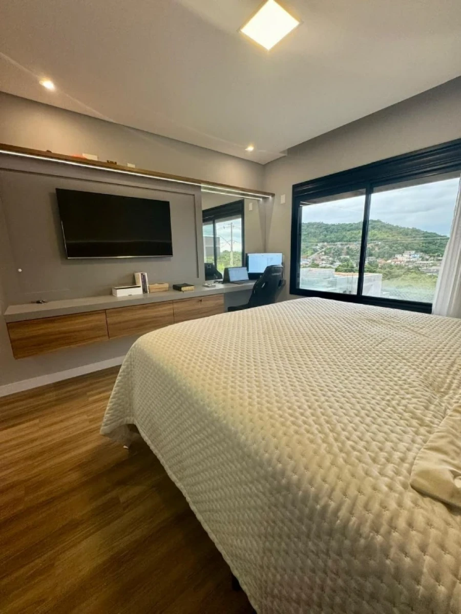 Casa em Sertão do Maruim, São José. 3 quartos, 290m². Imagem 27 de 38