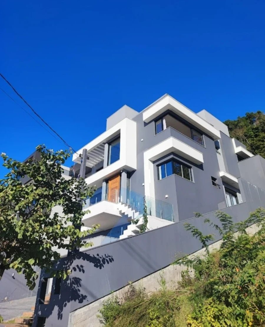 Casa em Sertão do Maruim, São José. 3 quartos, 290m². Imagem 3 de 38