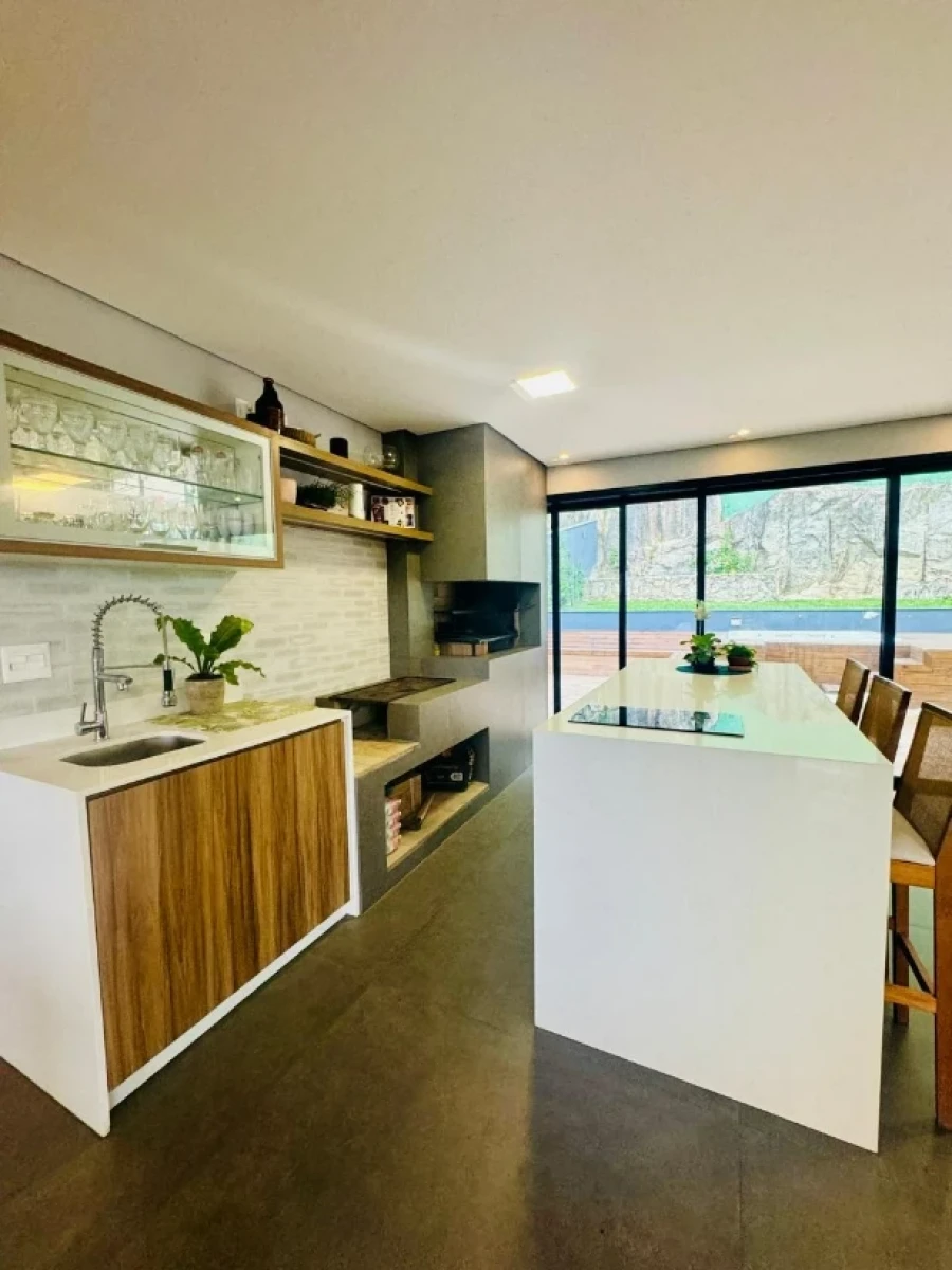 Casa em Sertão do Maruim, São José. 3 quartos, 290m². Imagem 12 de 38