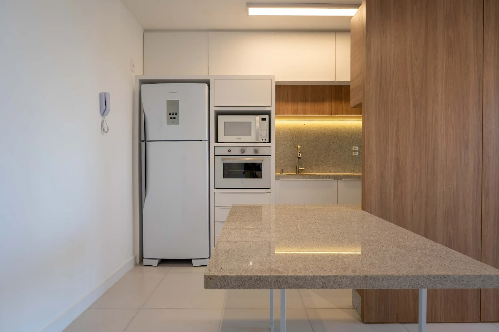 Apartamento em Pedra Branca, Palhoça. 2 quartos, 57m². Imagem 3 de 26