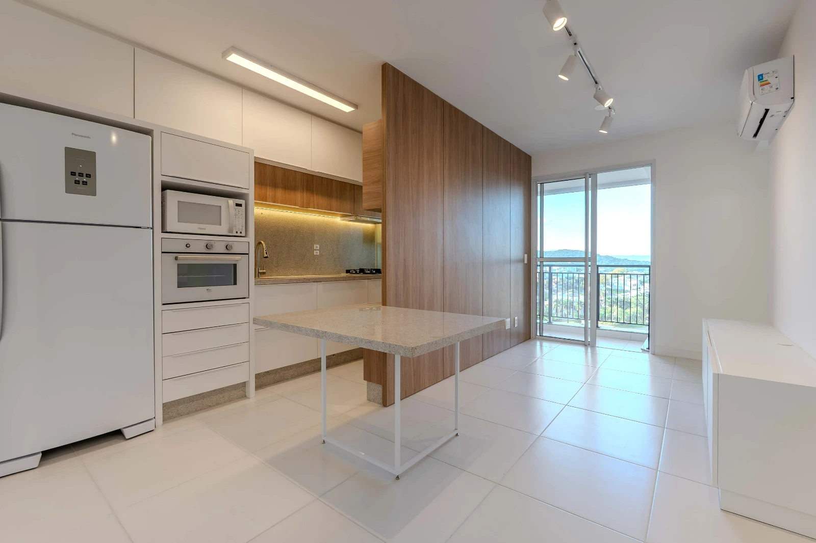 Apartamento em Pedra Branca, Palhoça. 2 quartos, 57m². Imagem 1 de 26