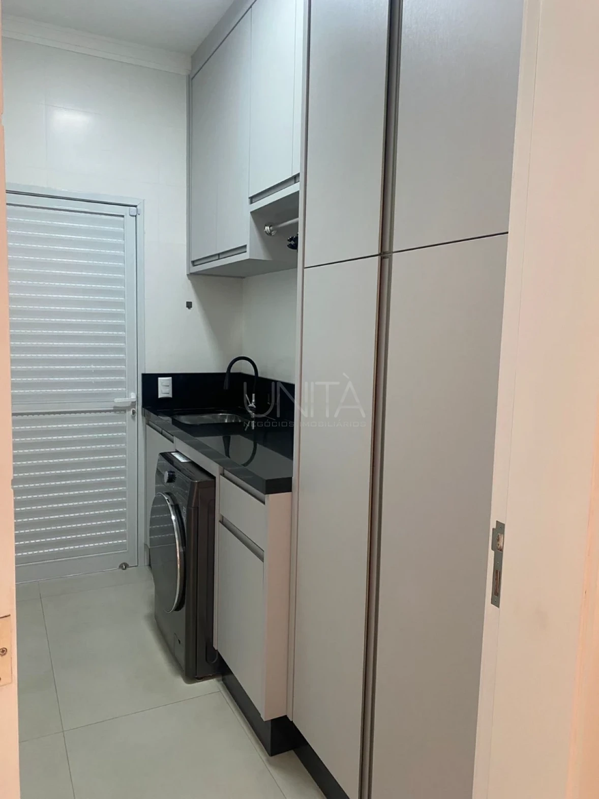 Casa em Pedra Branca, Palhoça. 3 quartos, 274m². Imagem 6 de 21