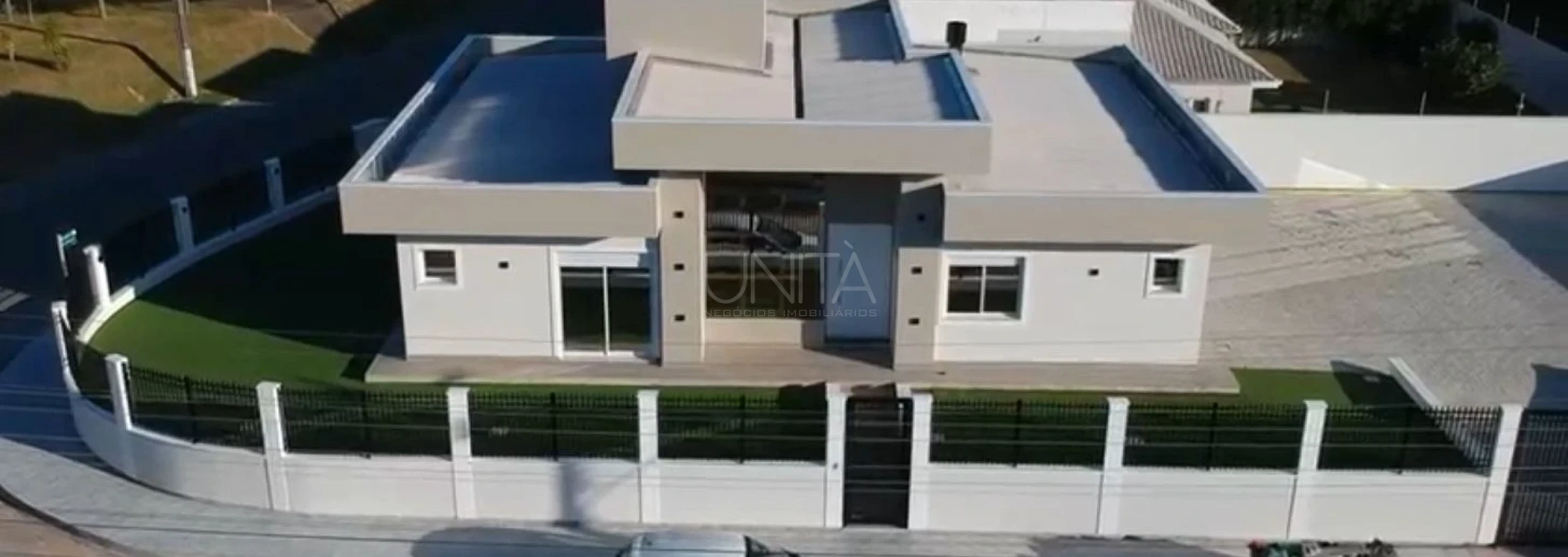 Casa em Pedra Branca, Palhoça. 3 quartos, 274m². Imagem 3 de 21