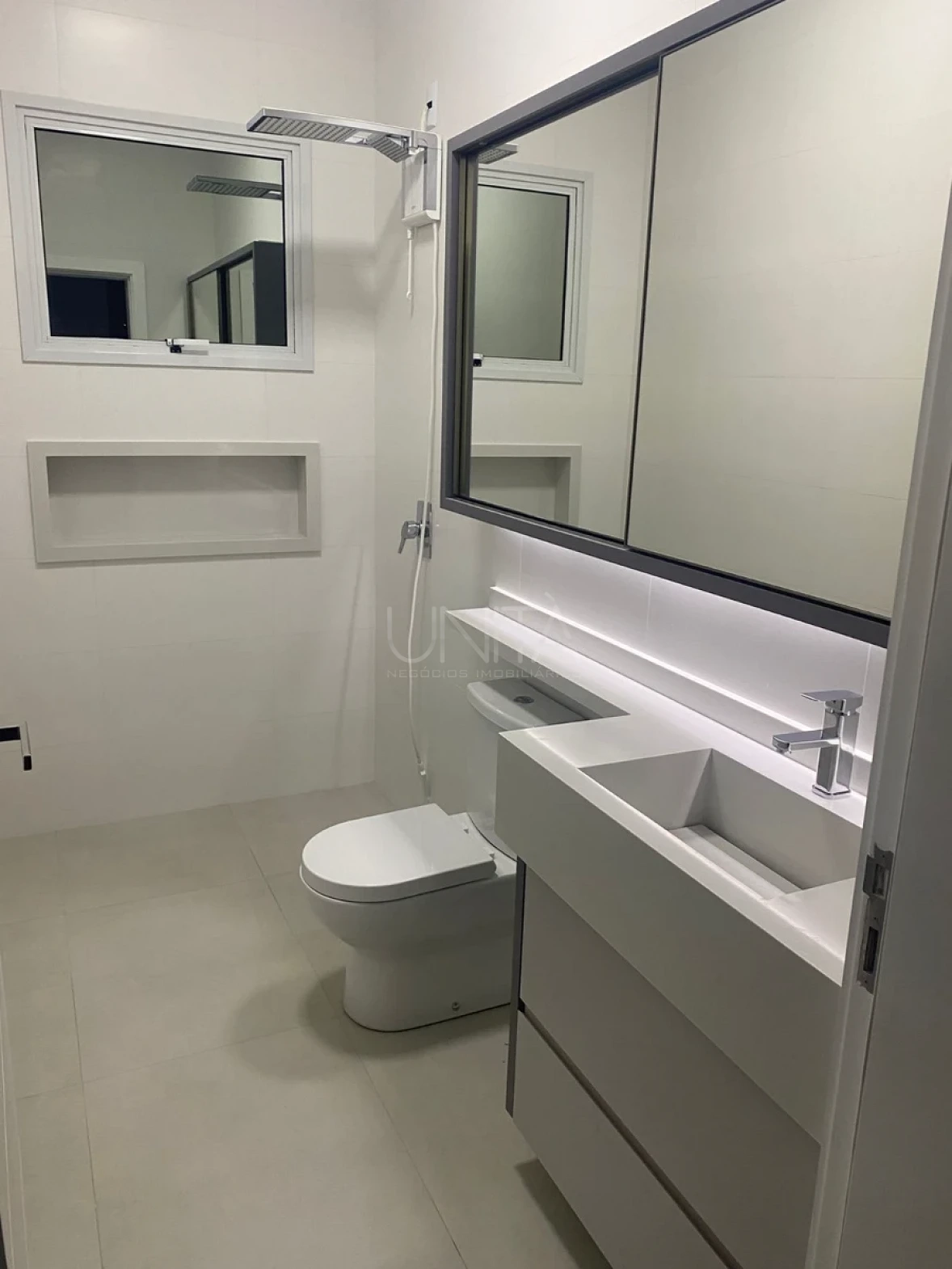 Casa em Pedra Branca, Palhoça. 3 quartos, 274m². Imagem 8 de 21