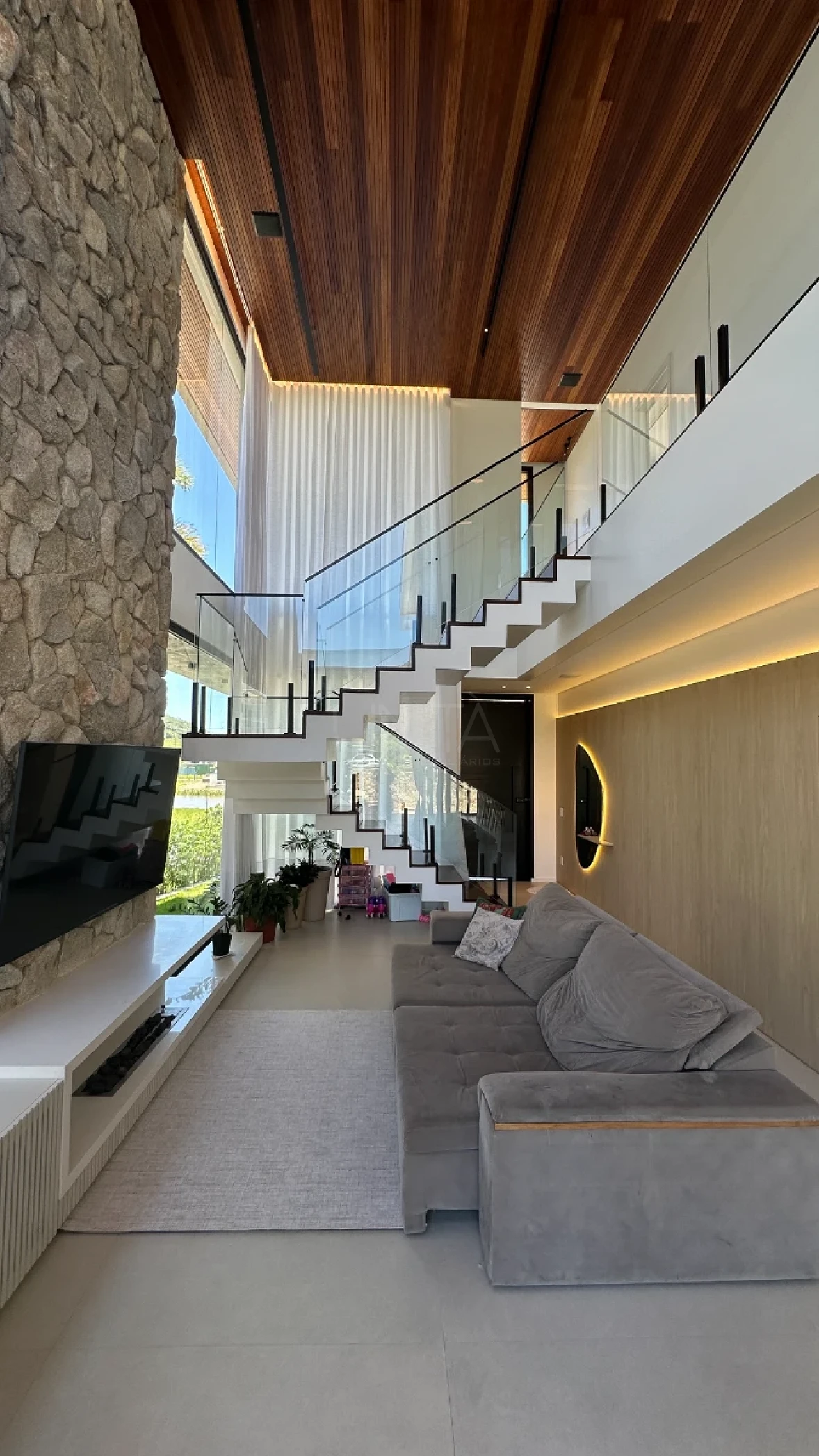 Casa em Pedra Branca, Palhoça. 3 quartos, 293m². Imagem 6 de 50