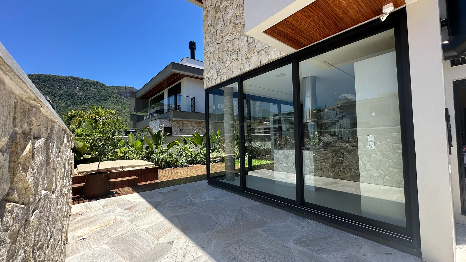 Casa em Pedra Branca, Palhoça. 3 quartos, 293m². Imagem 31 de 50