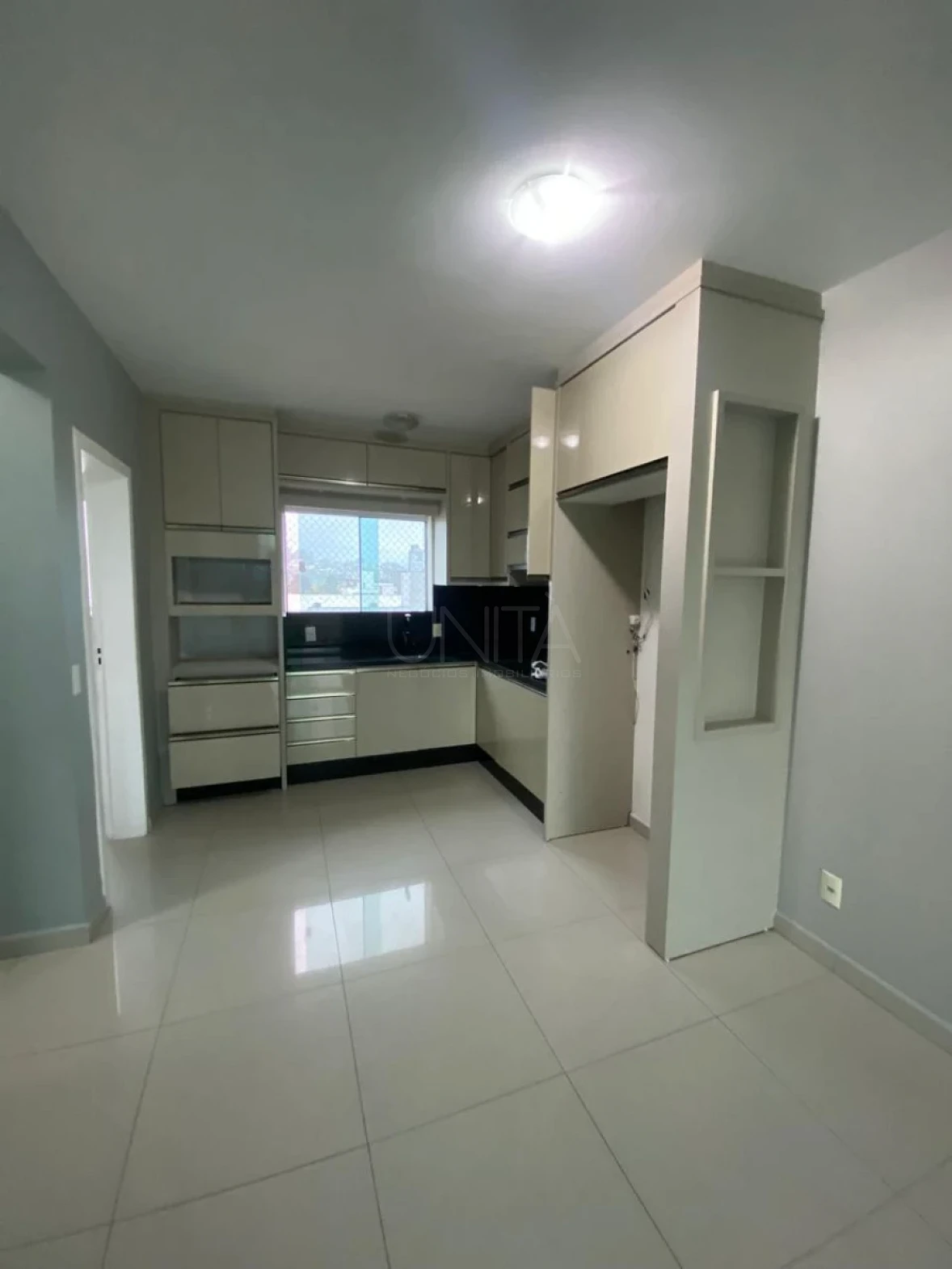Apartamento em Pagani, Palhoça. 3 quartos, 77m². Imagem 1 de 11