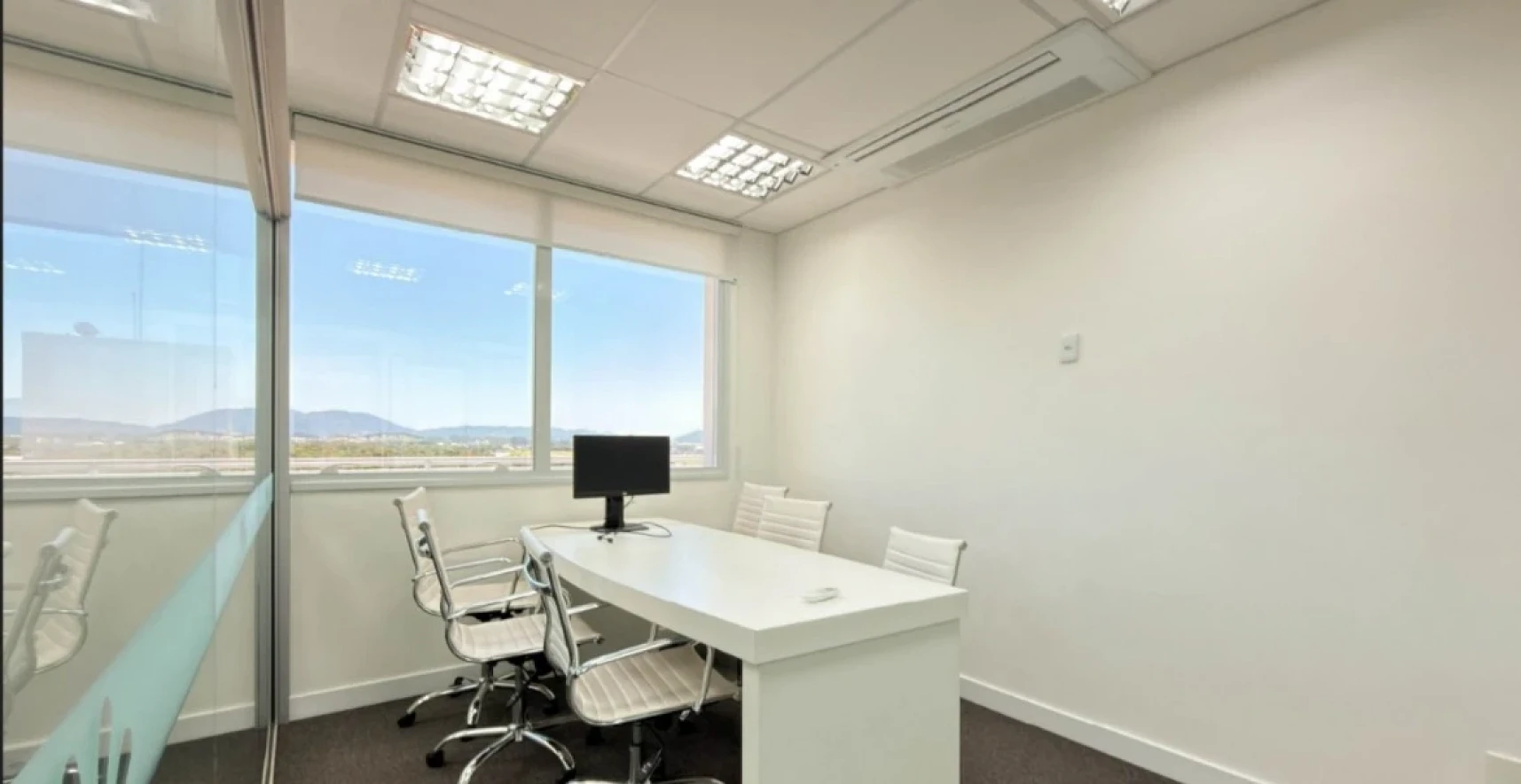 Escritório/Sala em Pedra Branca, Palhoça. 0 quartos, 39m². Imagem 1 de 6