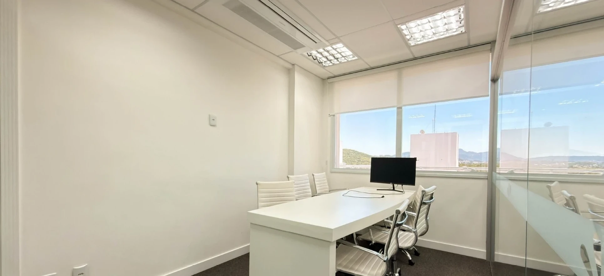 Escritório/Sala em Pedra Branca, Palhoça. 0 quartos, 39m². Imagem 2 de 6