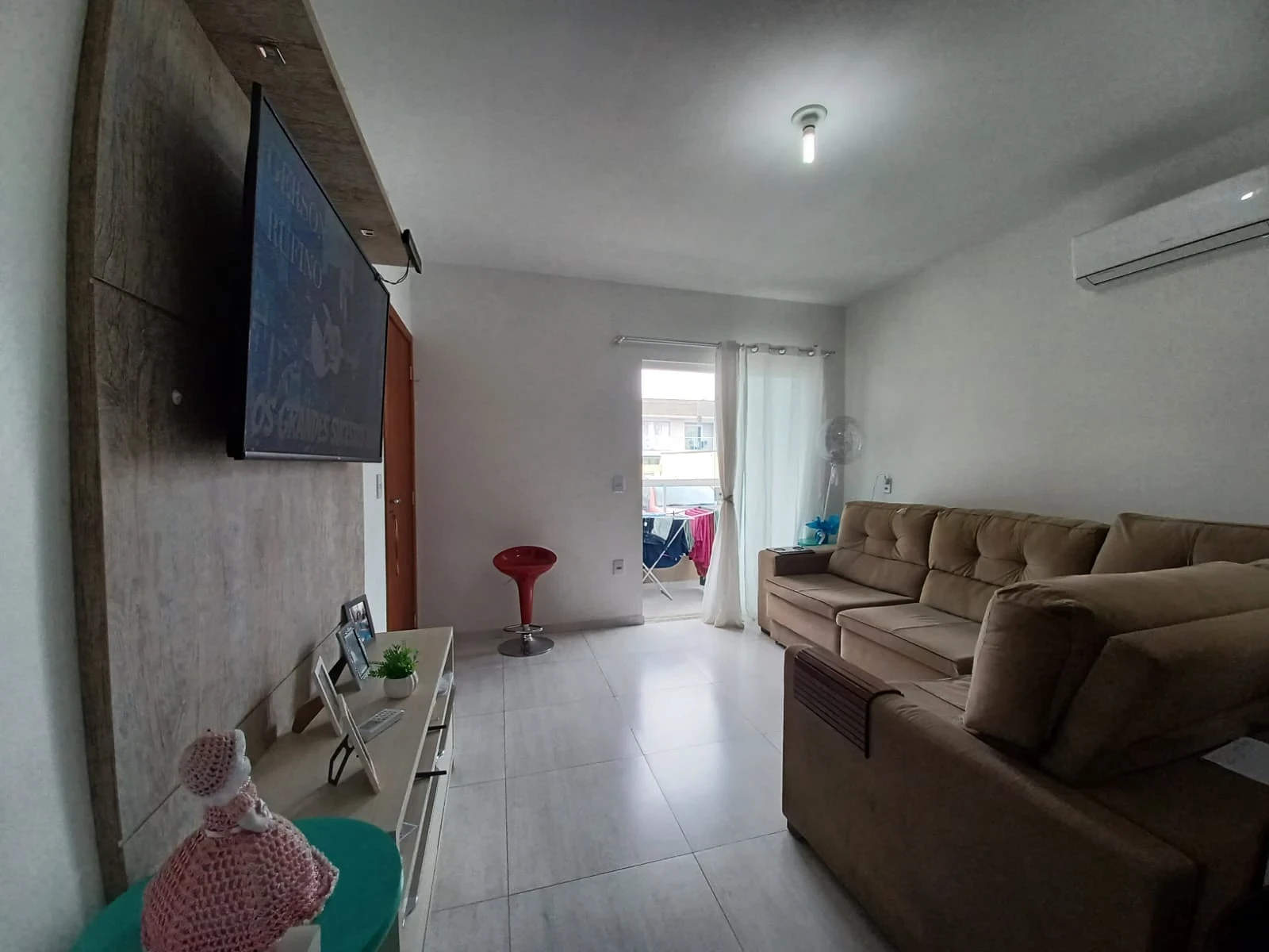 Apartamento em Nova Palhoça, Palhoça. 2 quartos, 60m². Imagem 2 de 17
