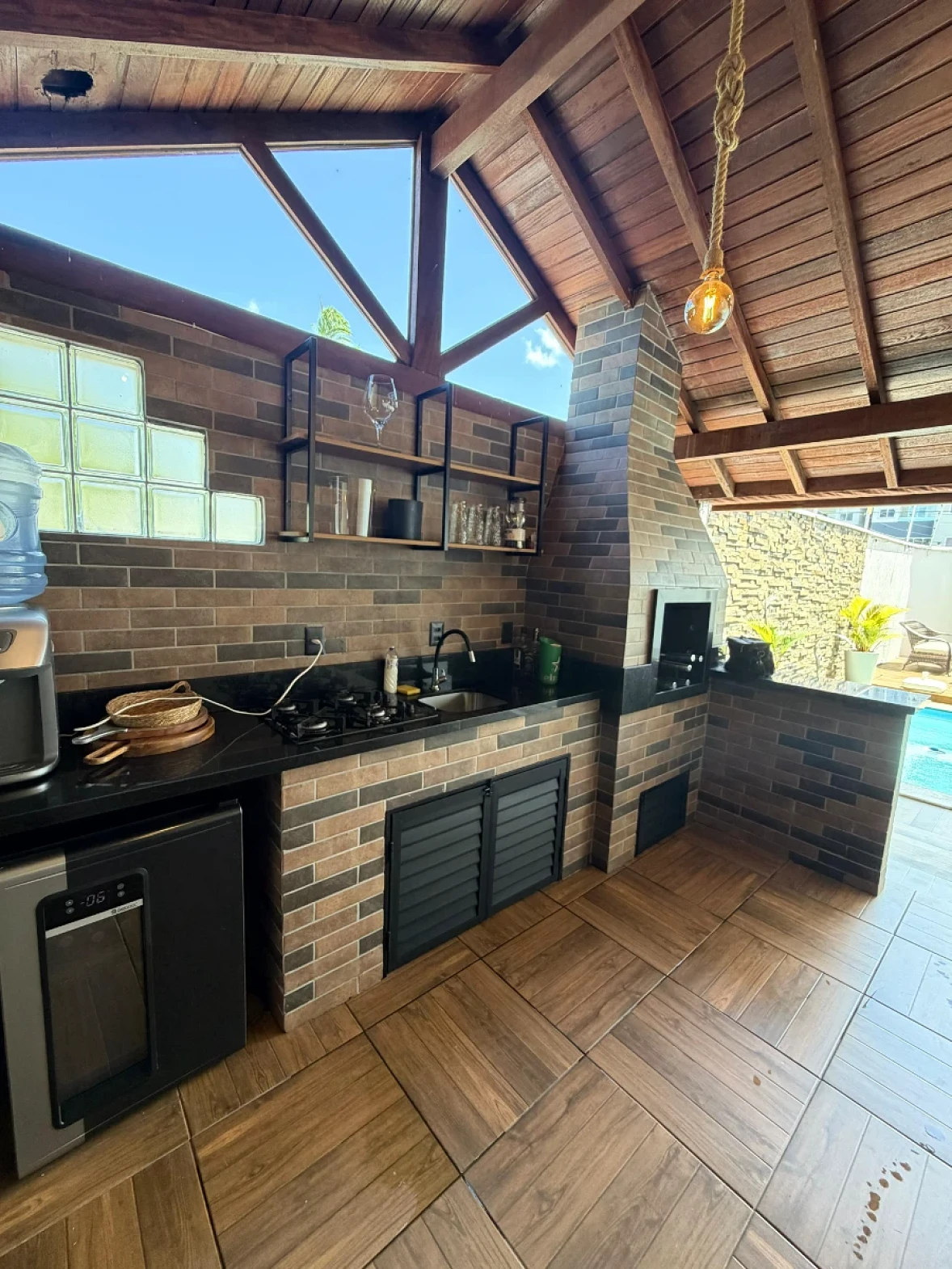 Sobrado Geminado em Nova Palhoça, Palhoça. 2 quartos, 80m². Imagem 1 de 16