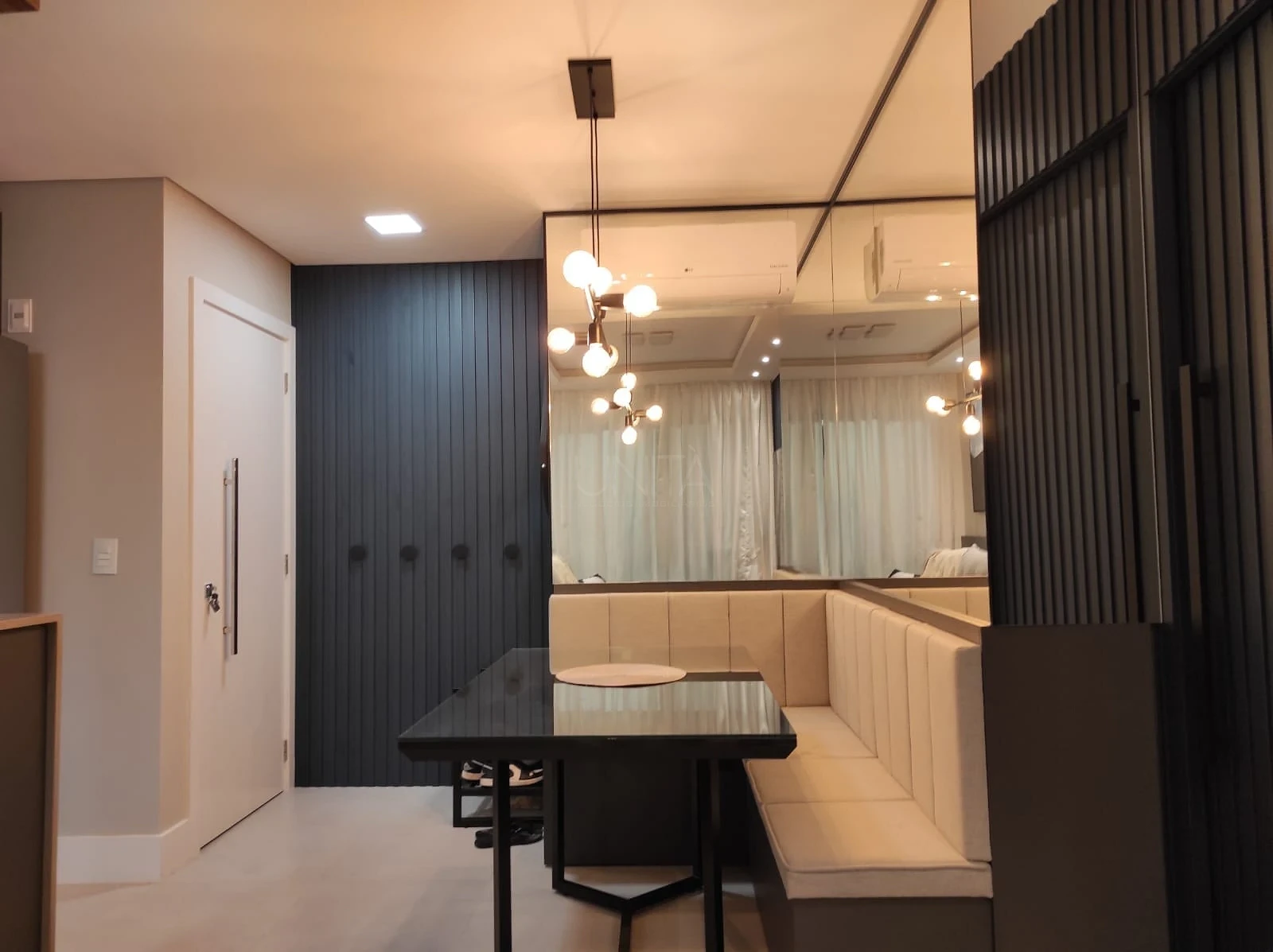 Apartamento em Pedra Branca, Palhoça. 2 quartos, 69m². Imagem 1 de 11