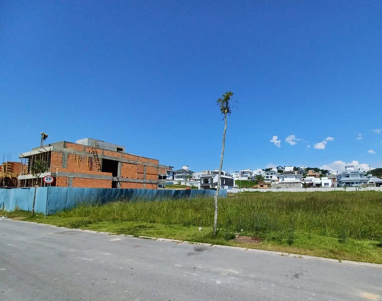 Terreno em Pedra Branca, Palhoça. 0 quartos, 0m². Imagem 3 de 40