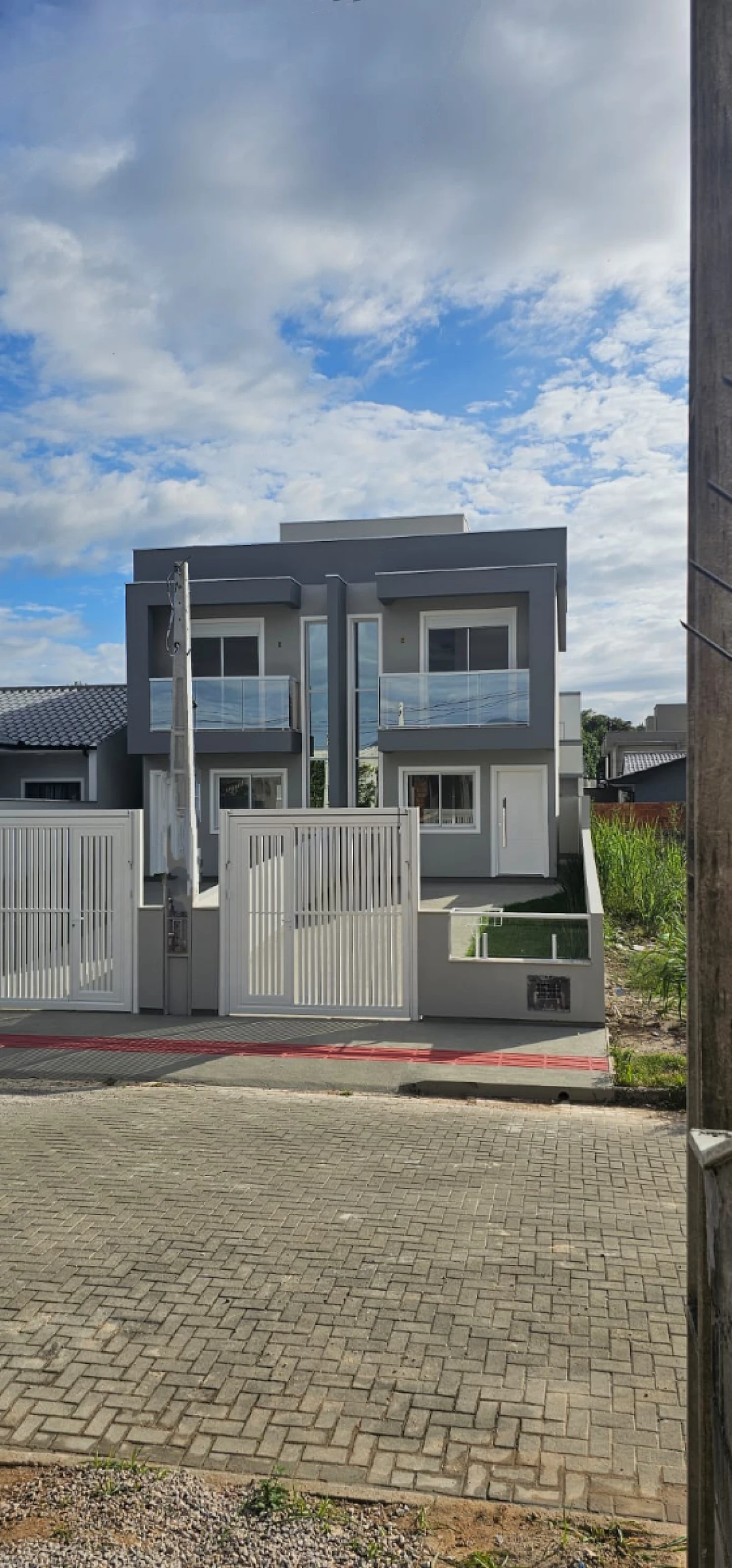 Sobrado Geminado em Bela Vista, Palhoça. 2 quartos, 82m². Imagem 1 de 7