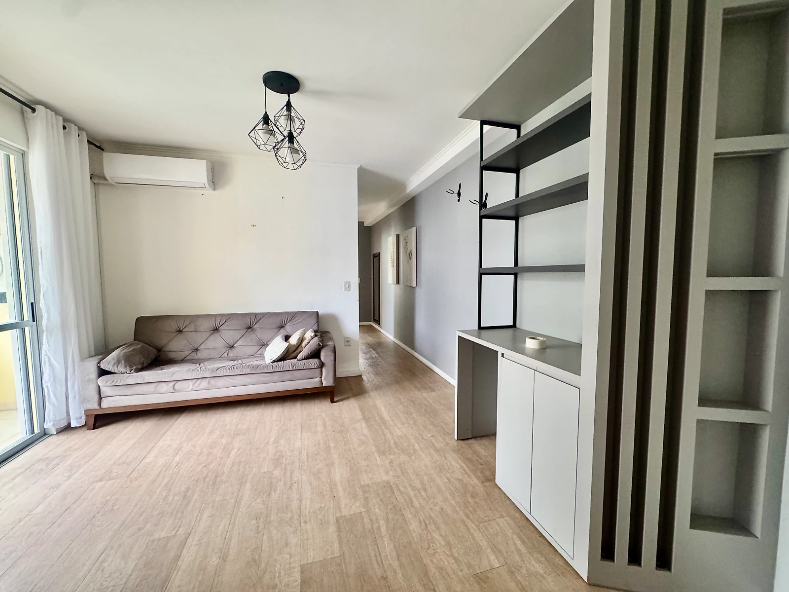 Apartamento em Pagani, Palhoça. 2 quartos, 64m². Imagem 1 de 17