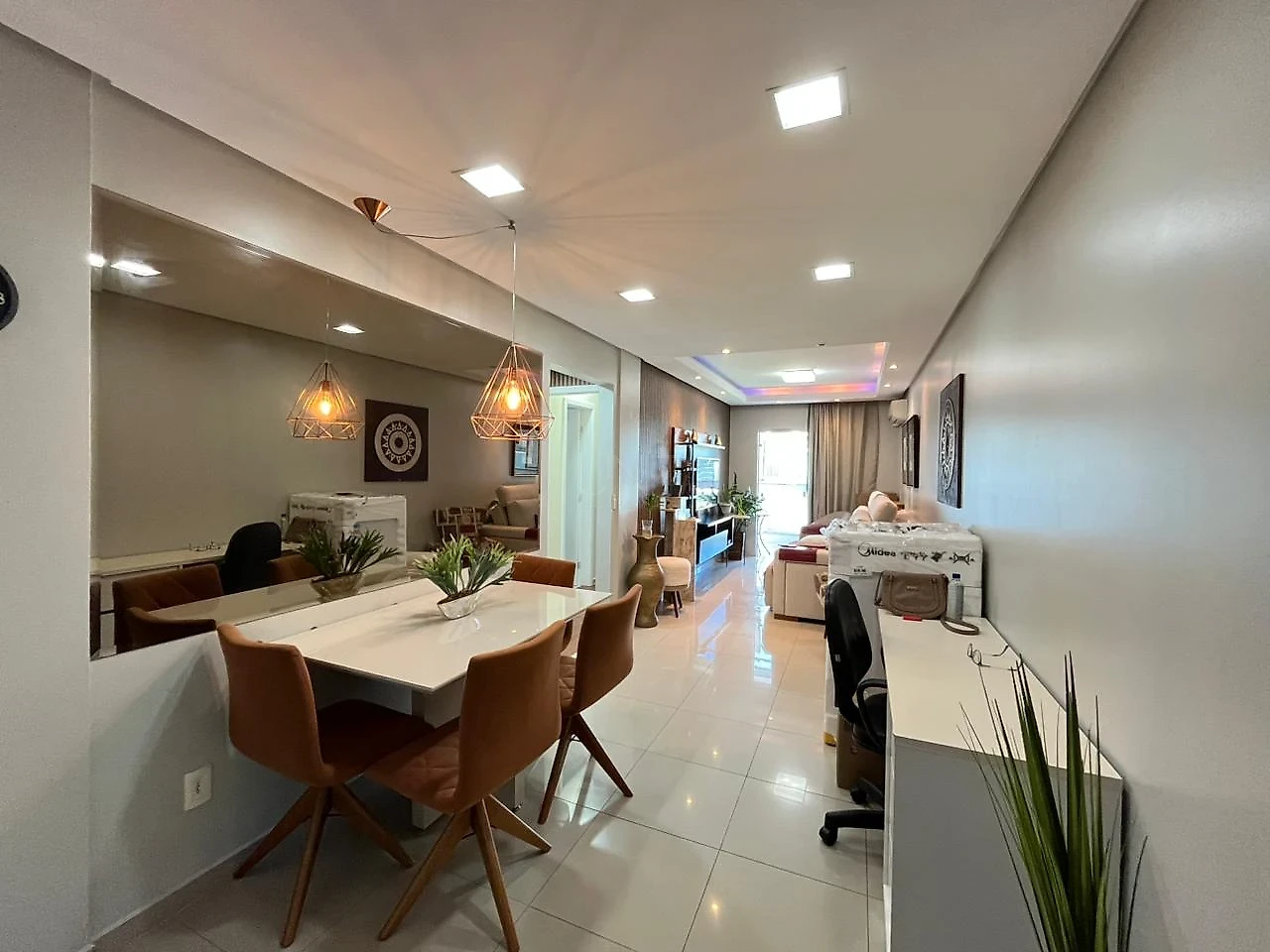 Apartamento em Pagani, Palhoça. 2 quartos, 63m². Imagem 2 de 17