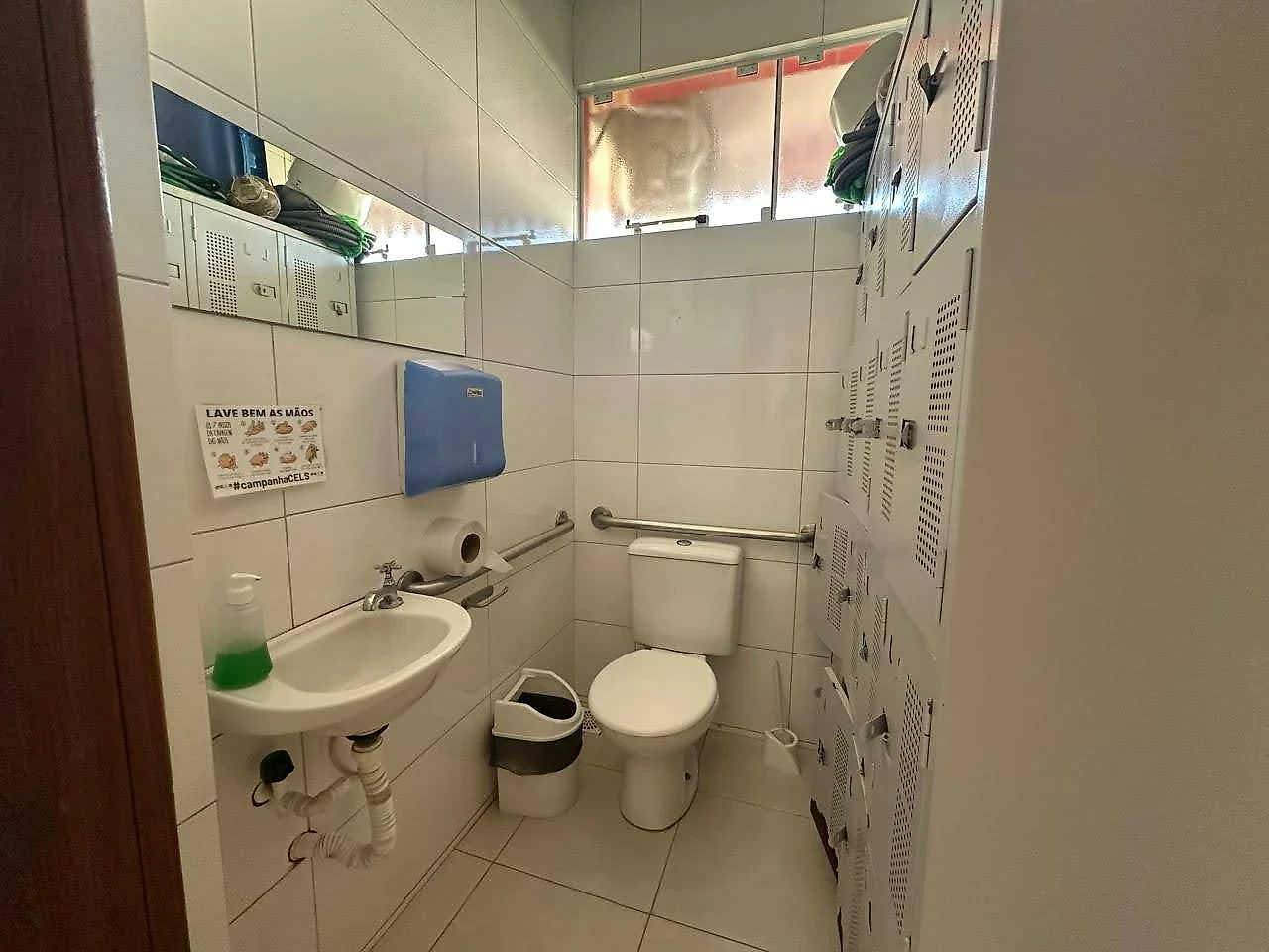 Prédio em Jardim Eldorado, Palhoça. 0 quartos, 572m². Imagem 16 de 34