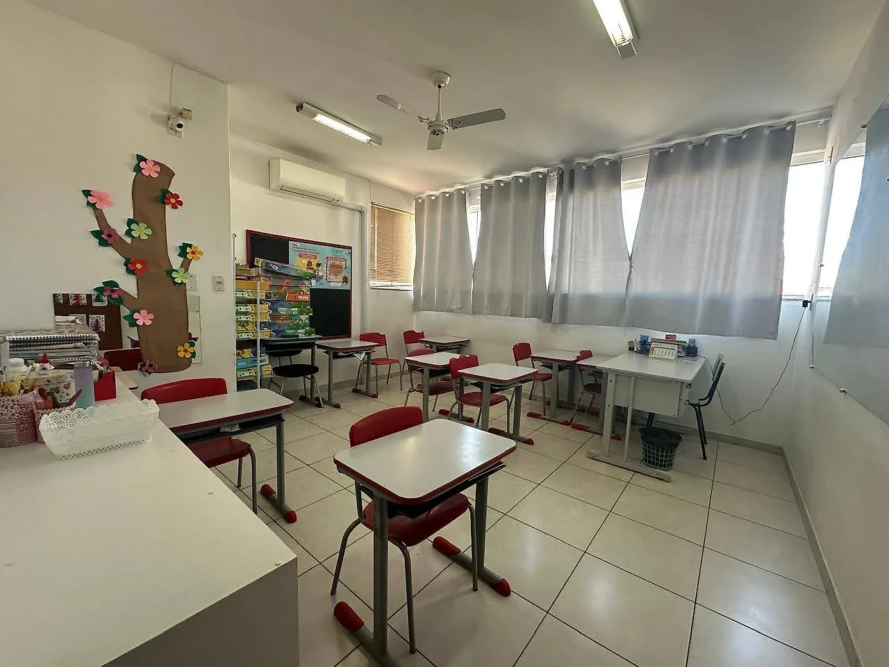 Prédio em Jardim Eldorado, Palhoça. 0 quartos, 572m². Imagem 19 de 34