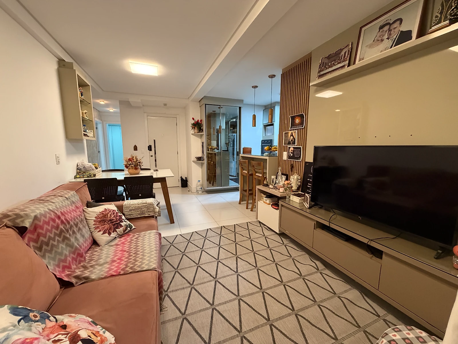 Apartamento em Pedra Branca, Palhoça. 3 quartos, 94m². Imagem 3 de 34