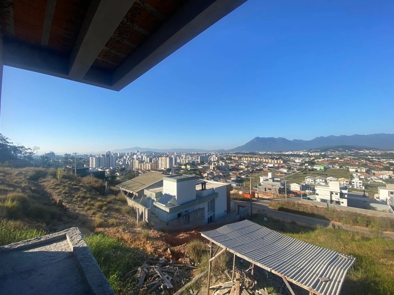 Sobrado Geminado em São Sebastião, Palhoça. 3 quartos, 128m². Imagem 5 de 13