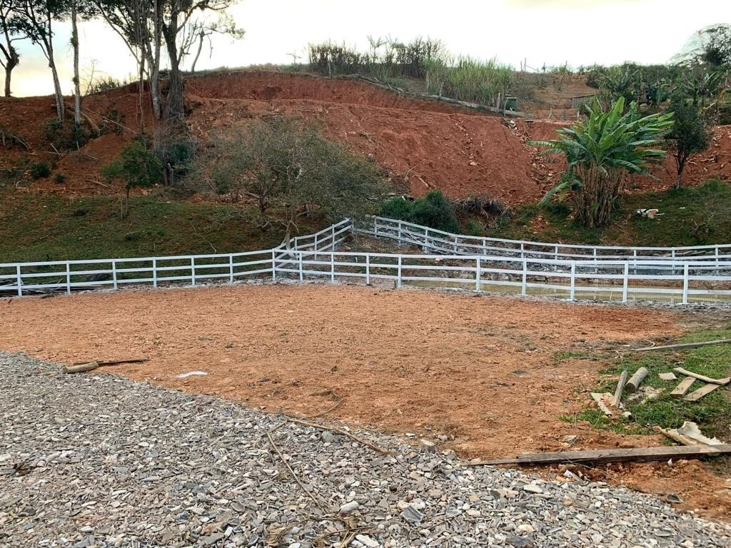 Sítio em Potecas, São José. 3 quartos, 250m². Imagem 11 de 20