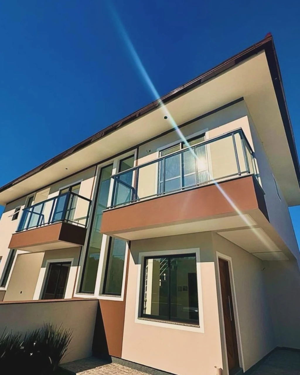 Sobrado Geminado em Bela Vista, Palhoça. 2 quartos, 83m². Imagem 1 de 28