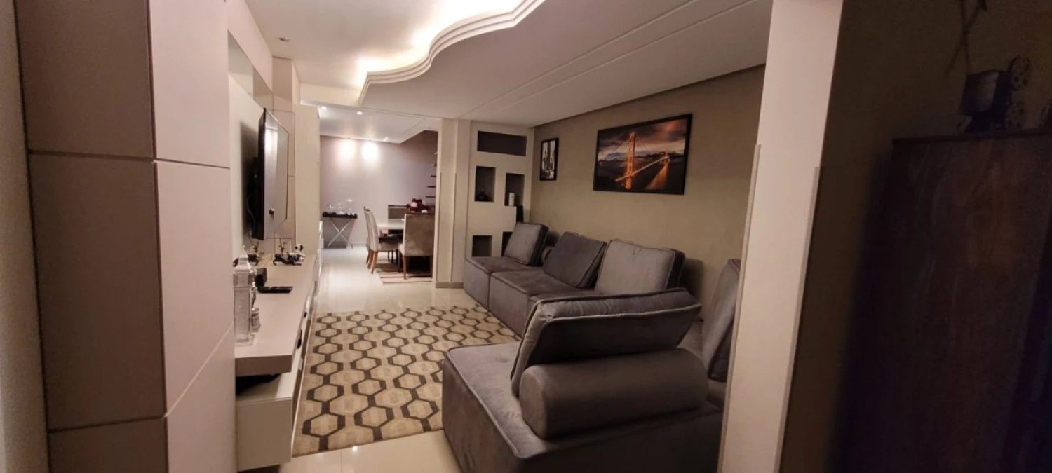 Casa em Jardim Eldorado, Palhoça. 4 quartos, 320m². Imagem 14 de 30