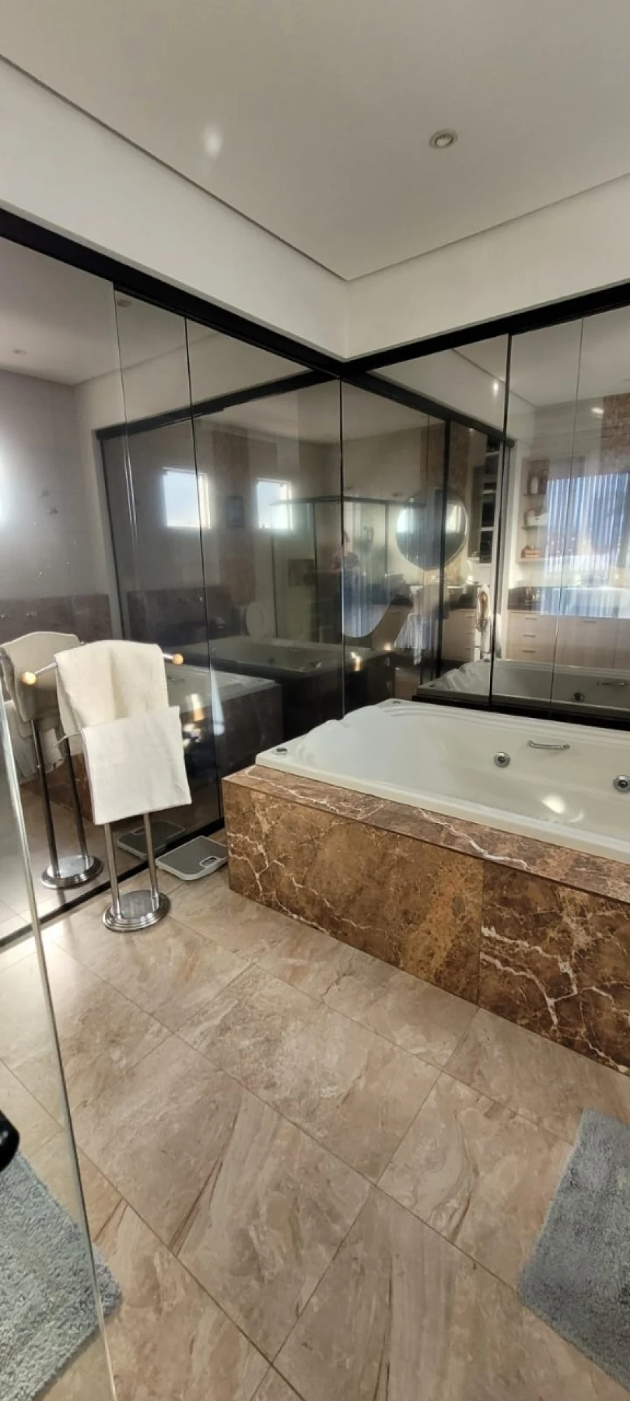 Casa em Jardim Eldorado, Palhoça. 4 quartos, 320m². Imagem 25 de 30