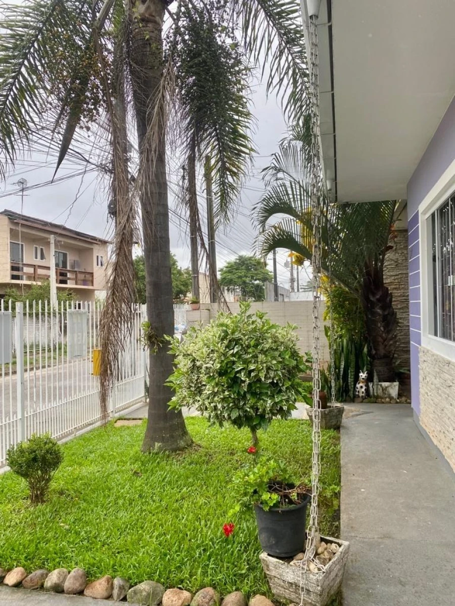 Casa em Madri, Palhoça. 3 quartos, 160m². Imagem 2 de 30