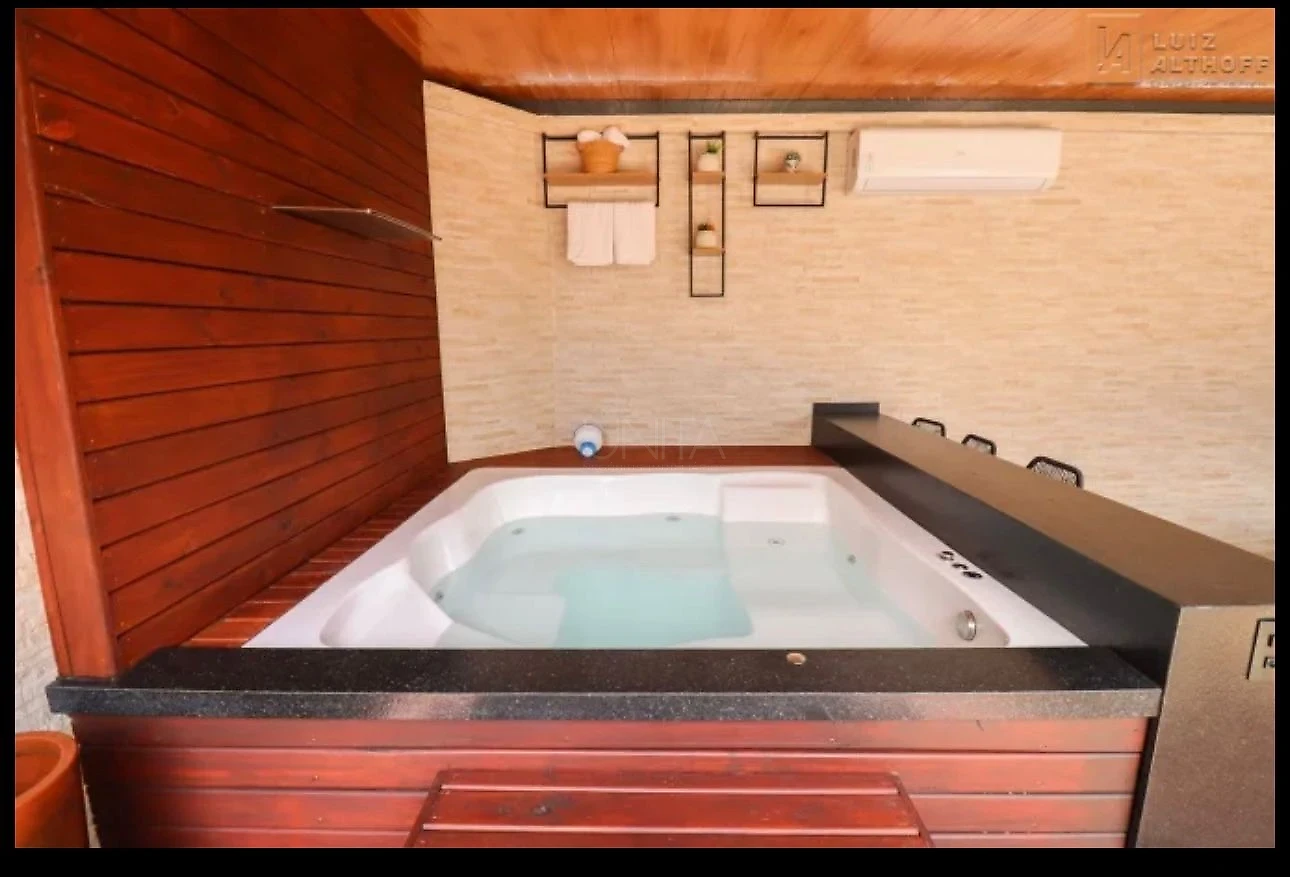 Casa em Pedra Branca, Palhoça. 4 quartos, 238m². Imagem 11 de 32