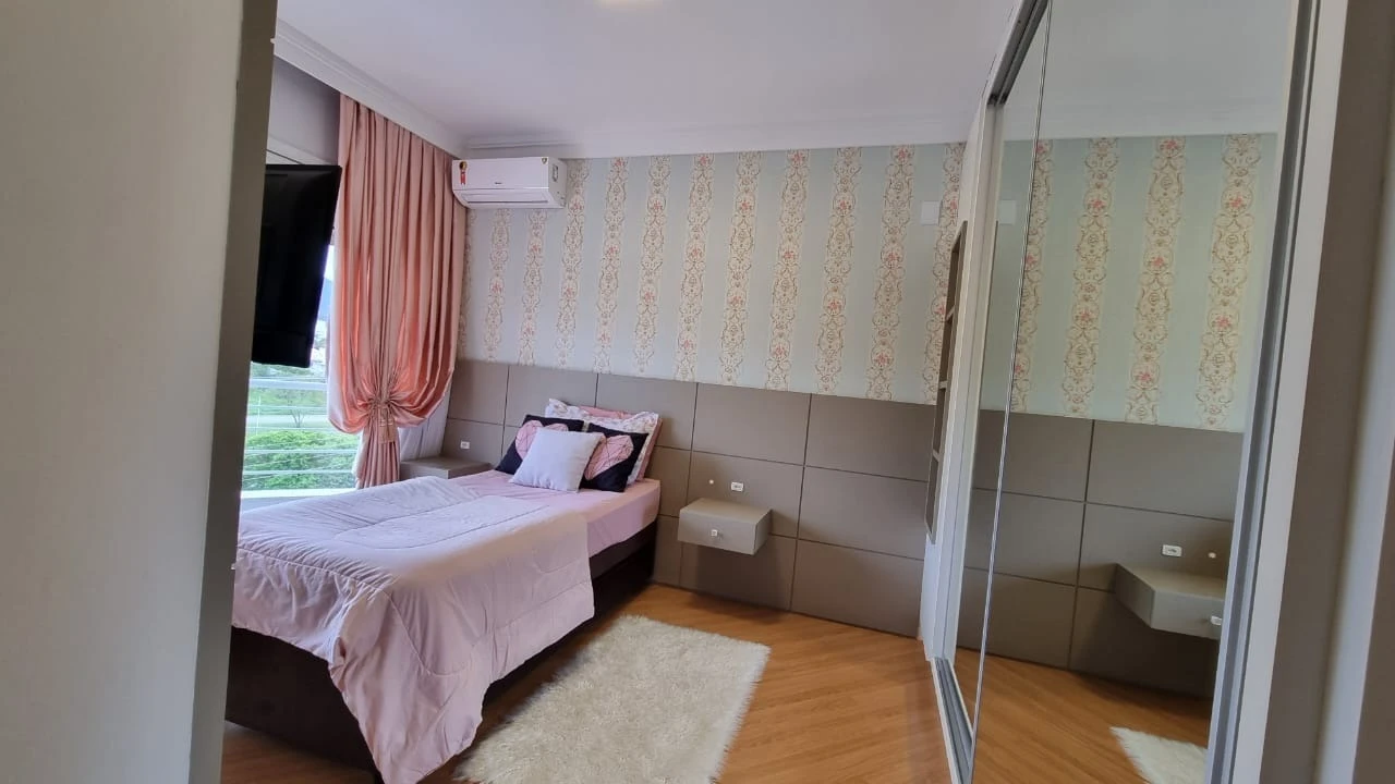 Casa em Pedra Branca, Palhoça. 4 quartos, 238m². Imagem 23 de 32