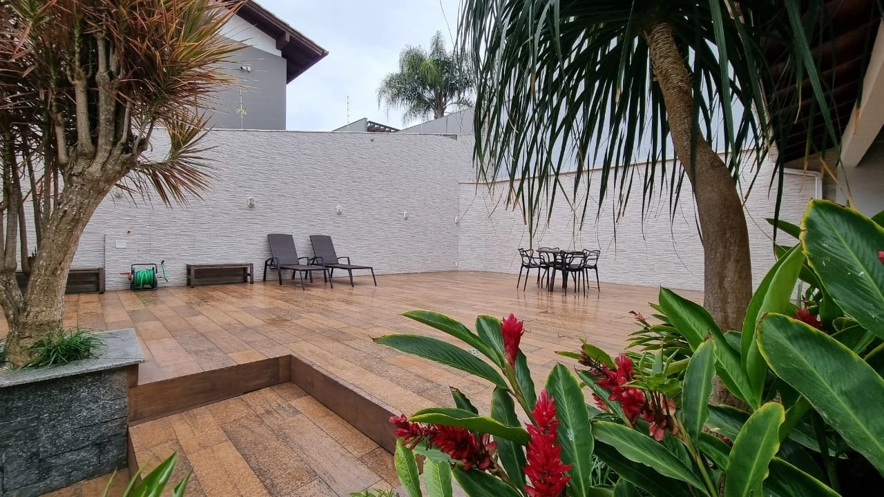 Casa em Pedra Branca, Palhoça. 4 quartos, 238m². Imagem 30 de 32