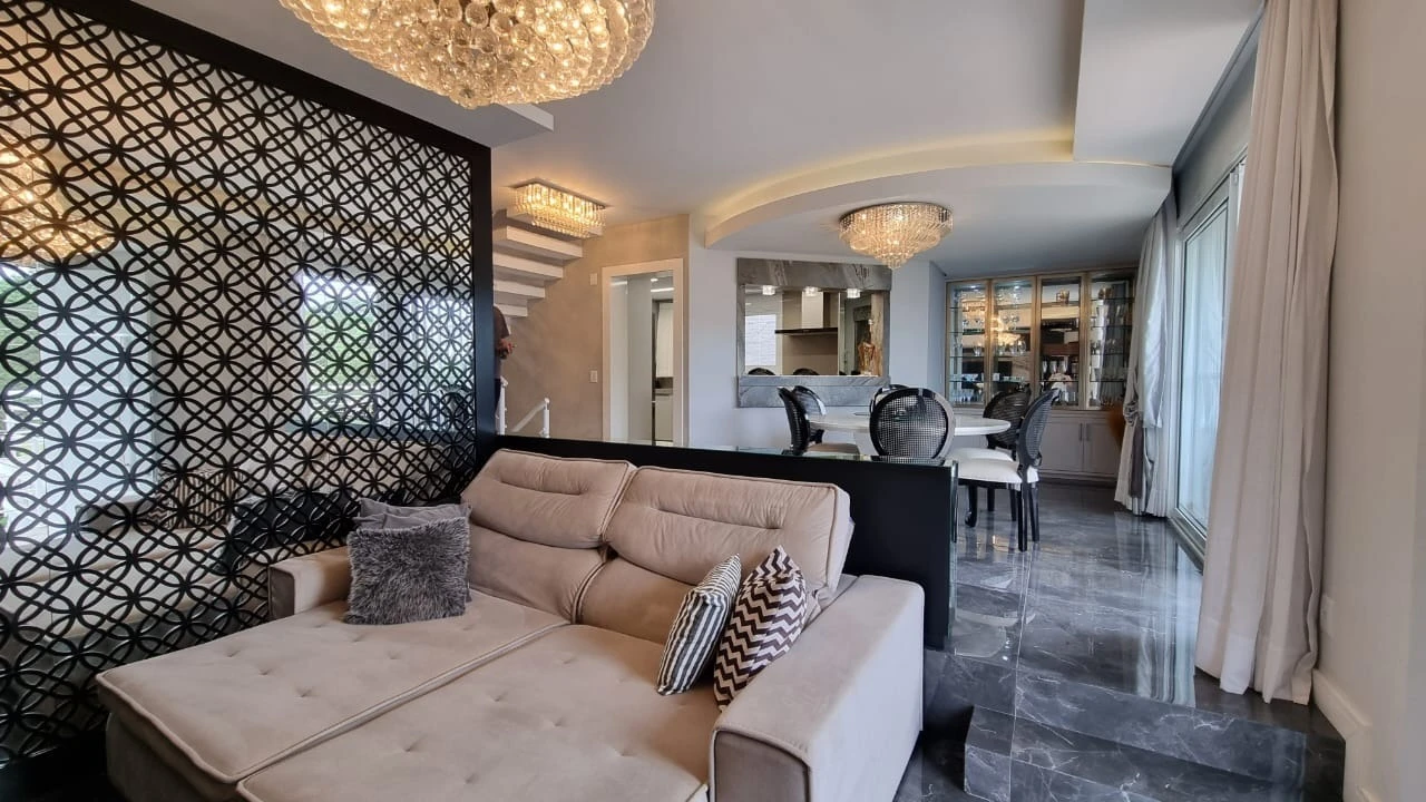Casa em Pedra Branca, Palhoça. 4 quartos, 238m². Imagem 6 de 32