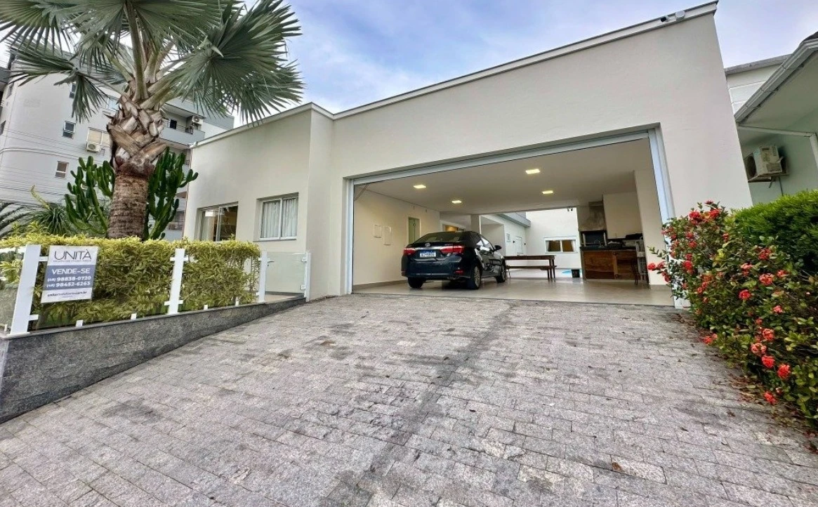 Casa em Pedra Branca, Palhoça. 3 quartos, 260m². Imagem 10 de 10