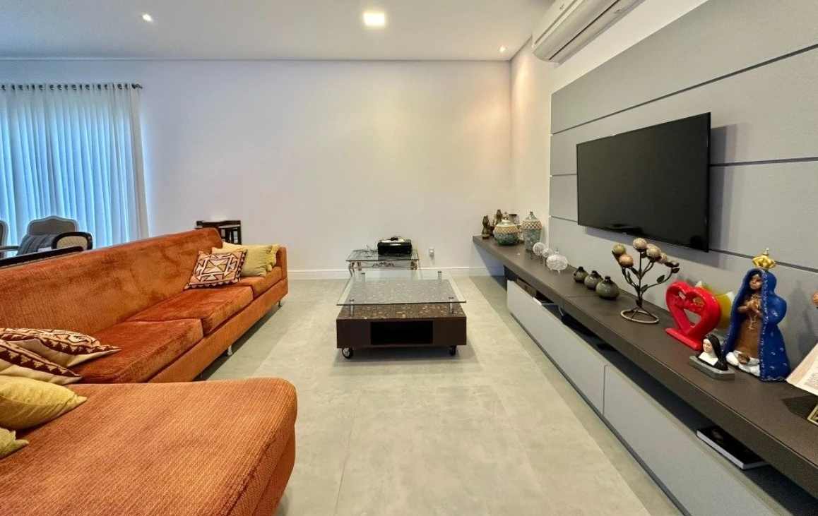 Casa em Pedra Branca, Palhoça. 3 quartos, 260m². Imagem 4 de 10