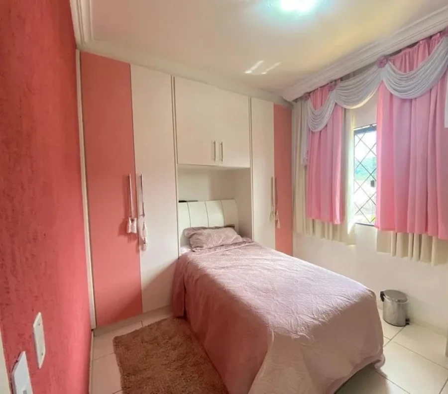 Casa em Pedra Branca, Palhoça. 4 quartos, 236m². Imagem 14 de 26